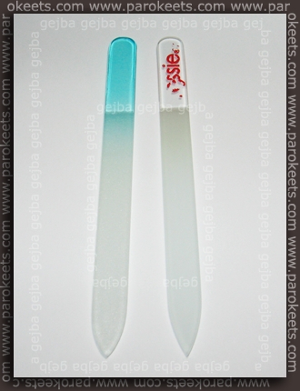 Ombia, Essie – glass file