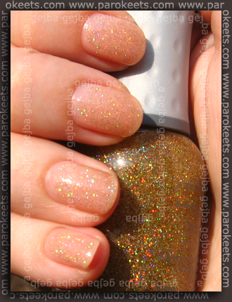 Essence Cotton Candy + Orly Prisma Gloss Gold