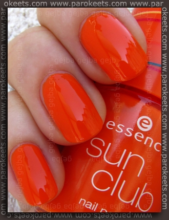 Essence Bondi Beach - BBC Orange Sunset swatch by Parokeets