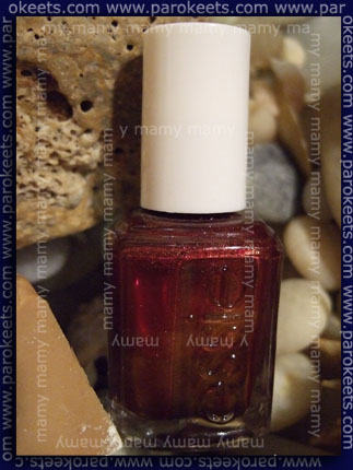 Essie_Wrapped in Rubies