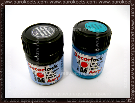 DecorLack - Acrylic L: Metallic Anthracite, R: Turquoise