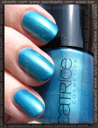 Catrice Blue's Brother Catrice Ultimate Nail Lacquer swatch - Blue's Brother