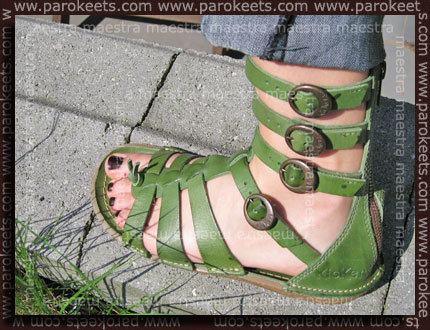 Deborah - SenseTech 100% Mat - 05 Swatch: Deborah - SenseTech 100% Mat - 05 + Kickers gladiator shoes