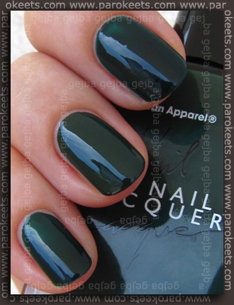 Essence Return To Paradise - Back To Paradise vs. American Apparel - Hunter Essence Return To Paradise - Back To Paradise vs. American Apparel - Hunter comparison