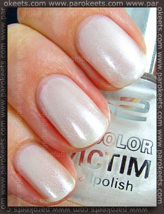 p2 Divine p2 Divine swatch by Parokeets