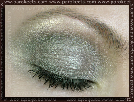 Make up by Maestra with Essence: We Saw It First TE: Quattro Eyeshadow in Rock Angel