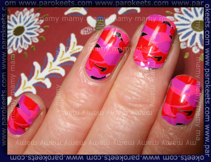 Essence - Nail Fashion Sticker: Drama Queen! Essence - Nail Fashion Sticker: Drama Queen! swatch