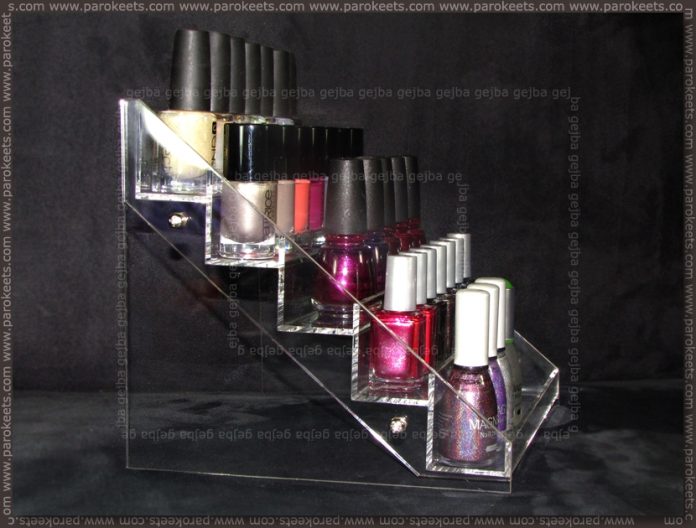 Magnetic: nail polish display (side)