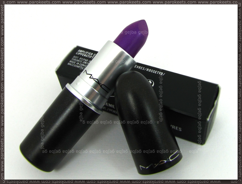 MAC lipstick Violetta