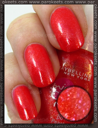 Maybelline mini Colorama: Peach Cocktail Maybelline mini Colorama: Peach Cocktail swatch by Parokeets