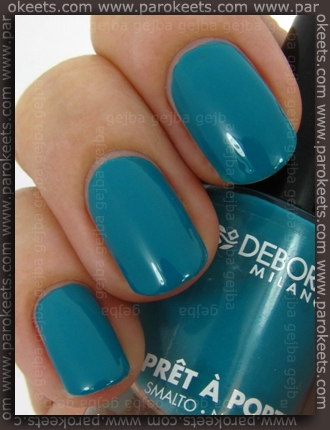 Deborah Pret A Porter: Turquoise Fever Deborah Pret A Porter: Turquoise Fever swatch by Parokeets