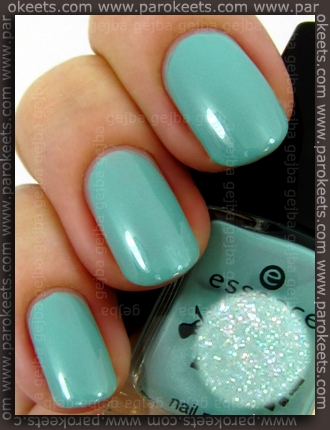 Essence You Rock LE - Kings Of Mints Essence You Rock LE - Kings Of Mints swatch