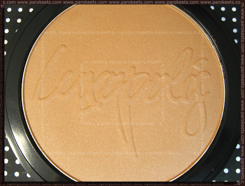 Manhattan Luxopolis LE: Bronzing Powder Manhattan Luxopolis LE: Bronzing Powder