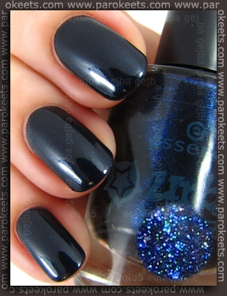 Essence Urban Messages TE Nightline swatches by Parokeets