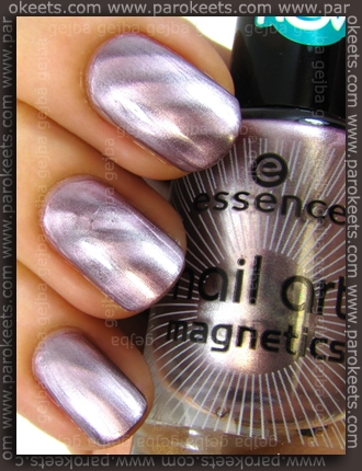 Essence Magic Wand swatch by Parokeets