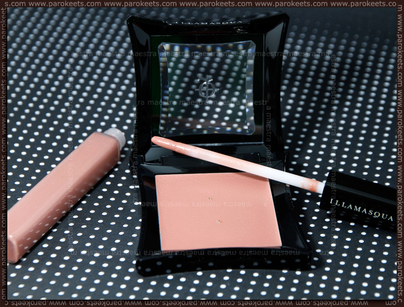 Illamasqua - Naked Stranger collection: Intimacy, Zygomatic Illamasqua - Naked Stranger collection: Intimacy, Zygomatic