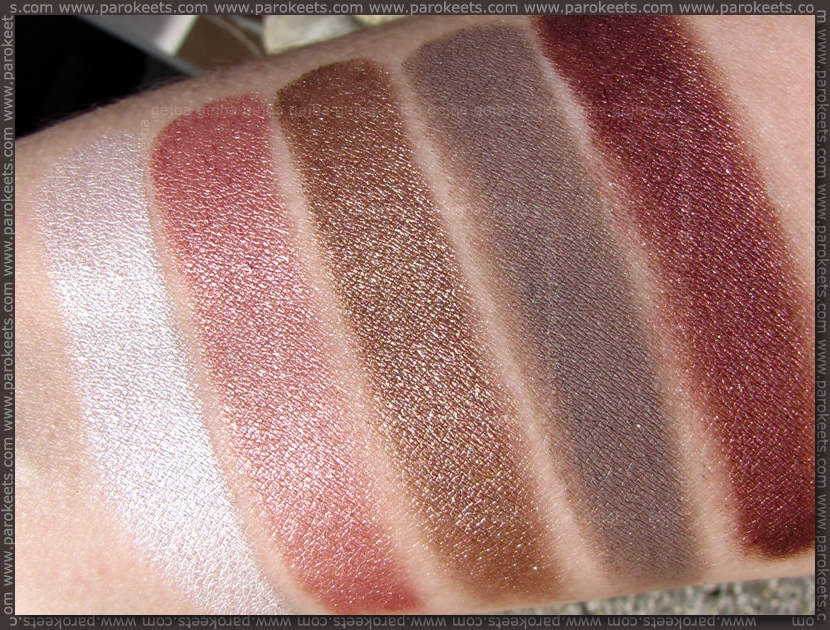 Maybelline Color Tattoo eyeshadow swatches (sun)