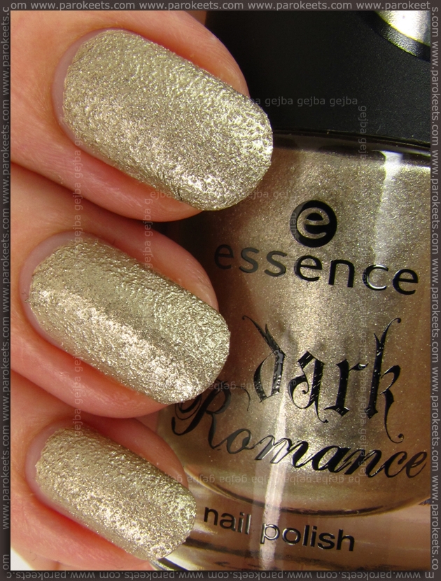 Essence Dark Romance LE Gothic Gold nail polish swatch