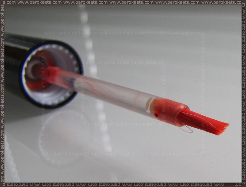 Illamasqua Matte Lip Liquid brush applicator
