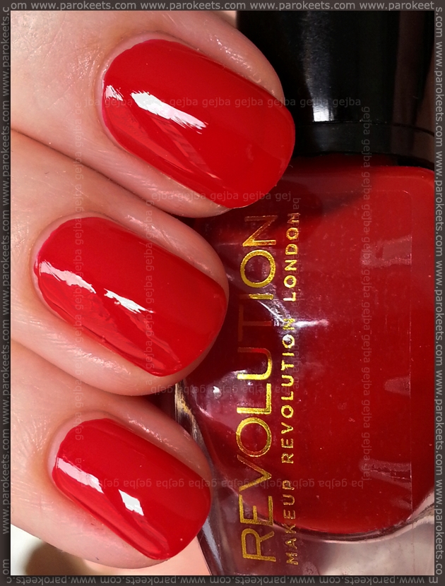 Makeup Revolution Find True Love nail polish swatch by Gejba