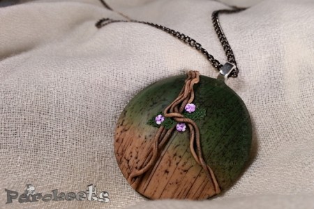 Brlogarka Amazonia fimo necklace