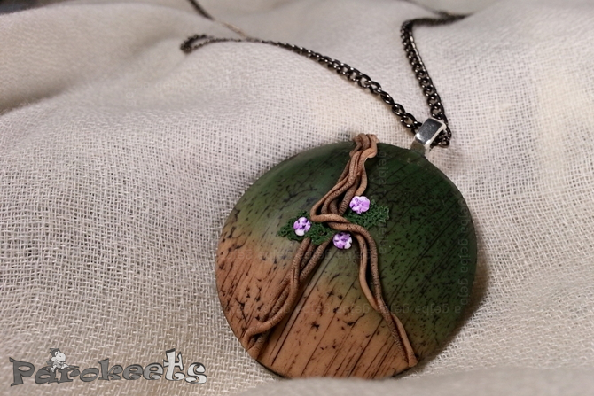 Brlogarka Amazonia fimo necklace