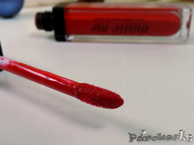 Sleek Rioja Red lip cream applicator