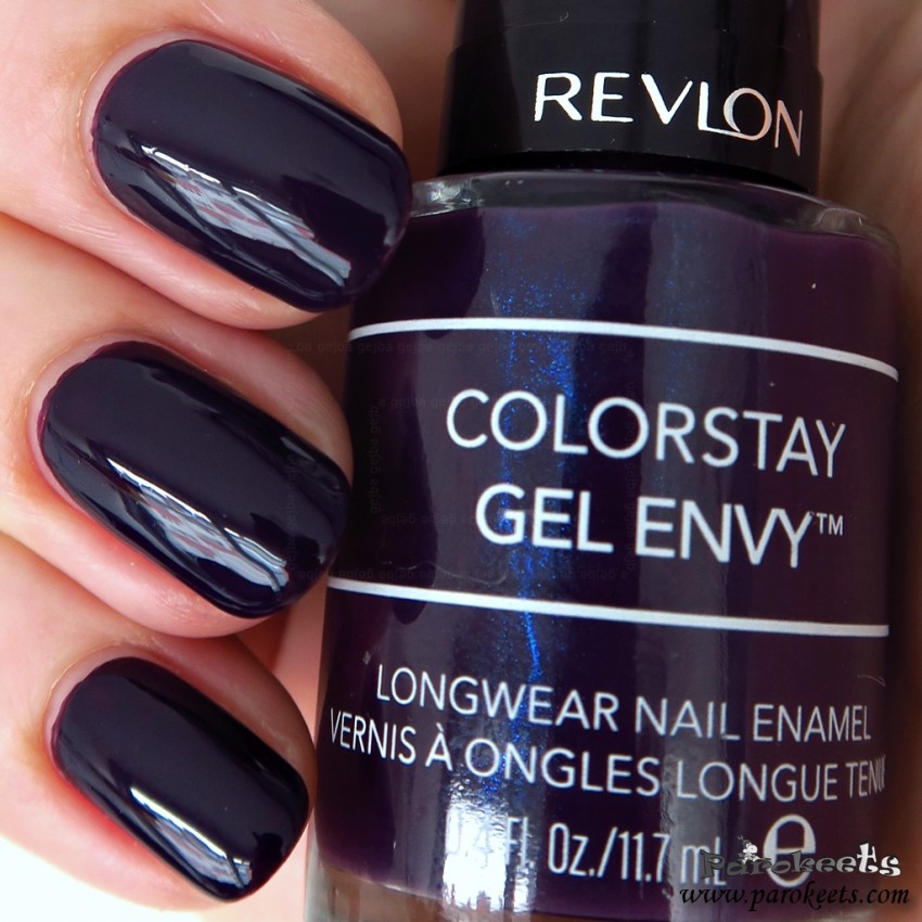 Revlon 450 High Roller lak za nohte swatch (Colorstay Gel Envy)
