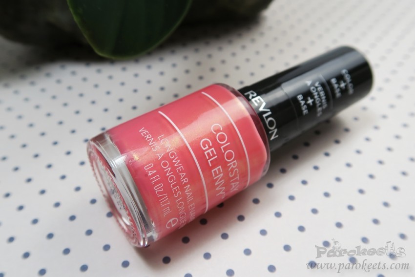 Coral pink beauty from Revlon | Parokeets