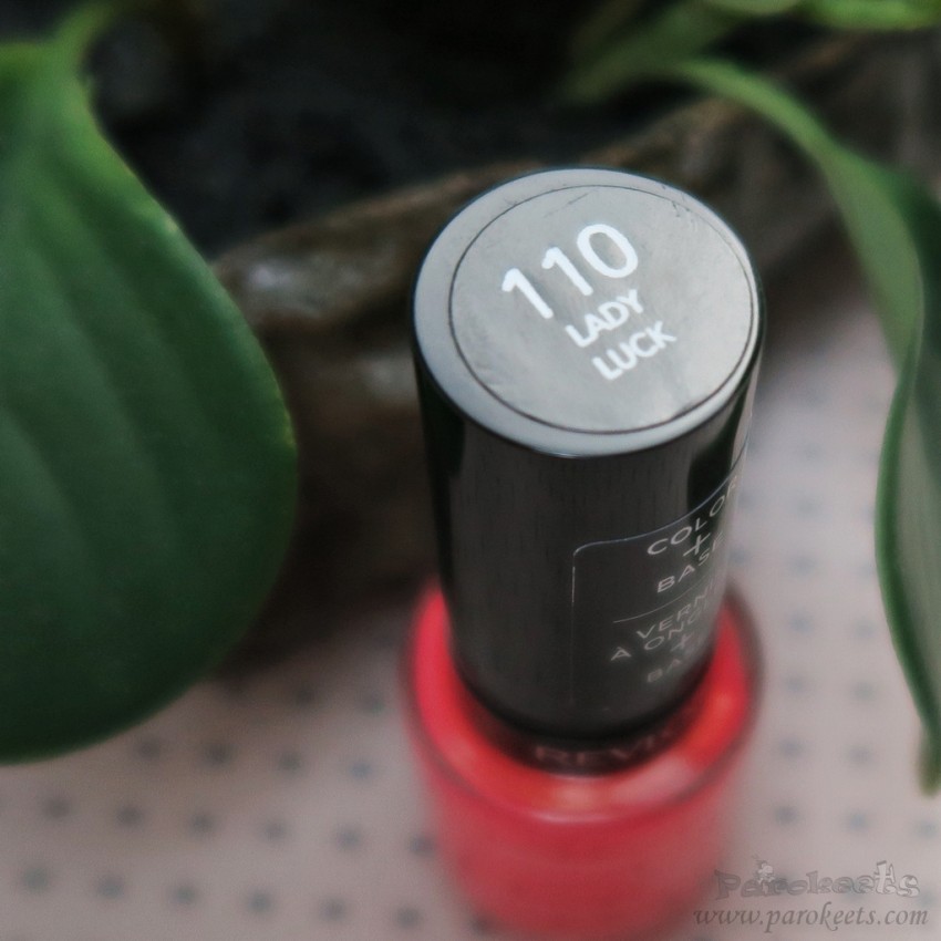 Revlon nail polish 110 Lady Luck (Colorstay Gel Eny)