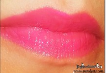 Roza oktober by Goga Sleek Pout Paint Rosette