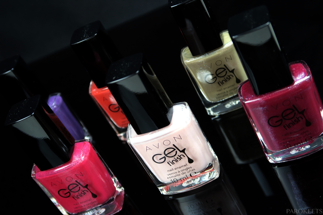 Gel Effect Nail Polish: Sleek, Avon & Models Own HyperGel Top Coat |  Strawberry Blonde