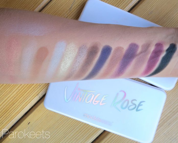 Models Own Vintage Rose eyeshadow palette