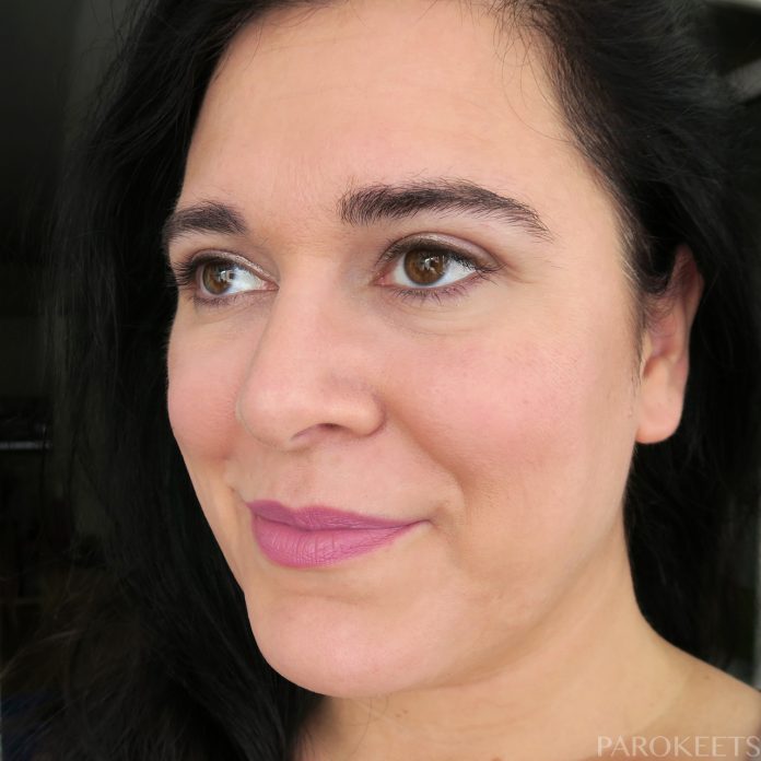 L.O.V Lip Affair lipstick Ayann's Orchid (lip swatch)