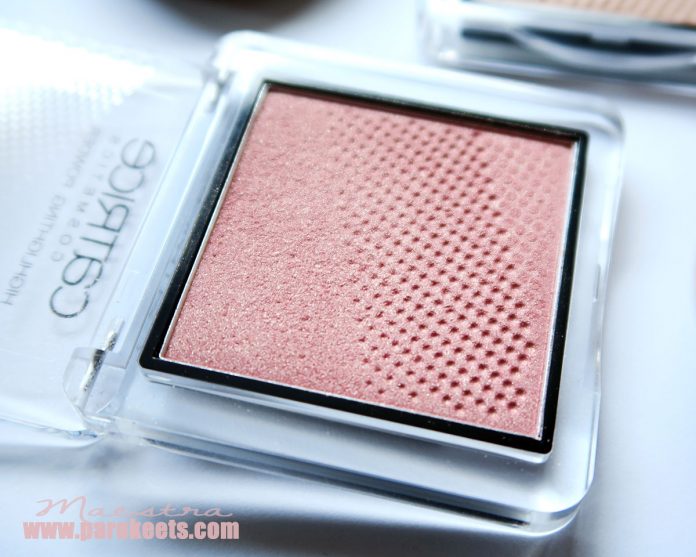 Catrice Pret-A-Lumiere Limited edition: Highlighting Powder Prismatic Pink