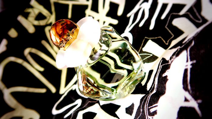 Oriflame Wonder Flower