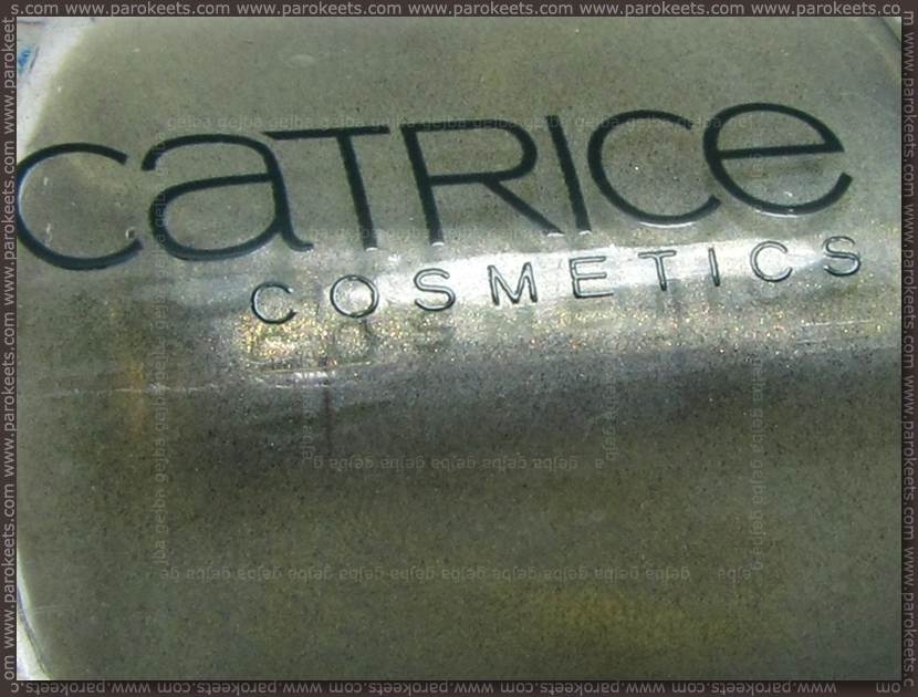 Catrice Khaki Perry bottle