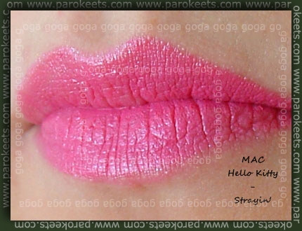 MAC Hello Kitty lisptick Strayin'